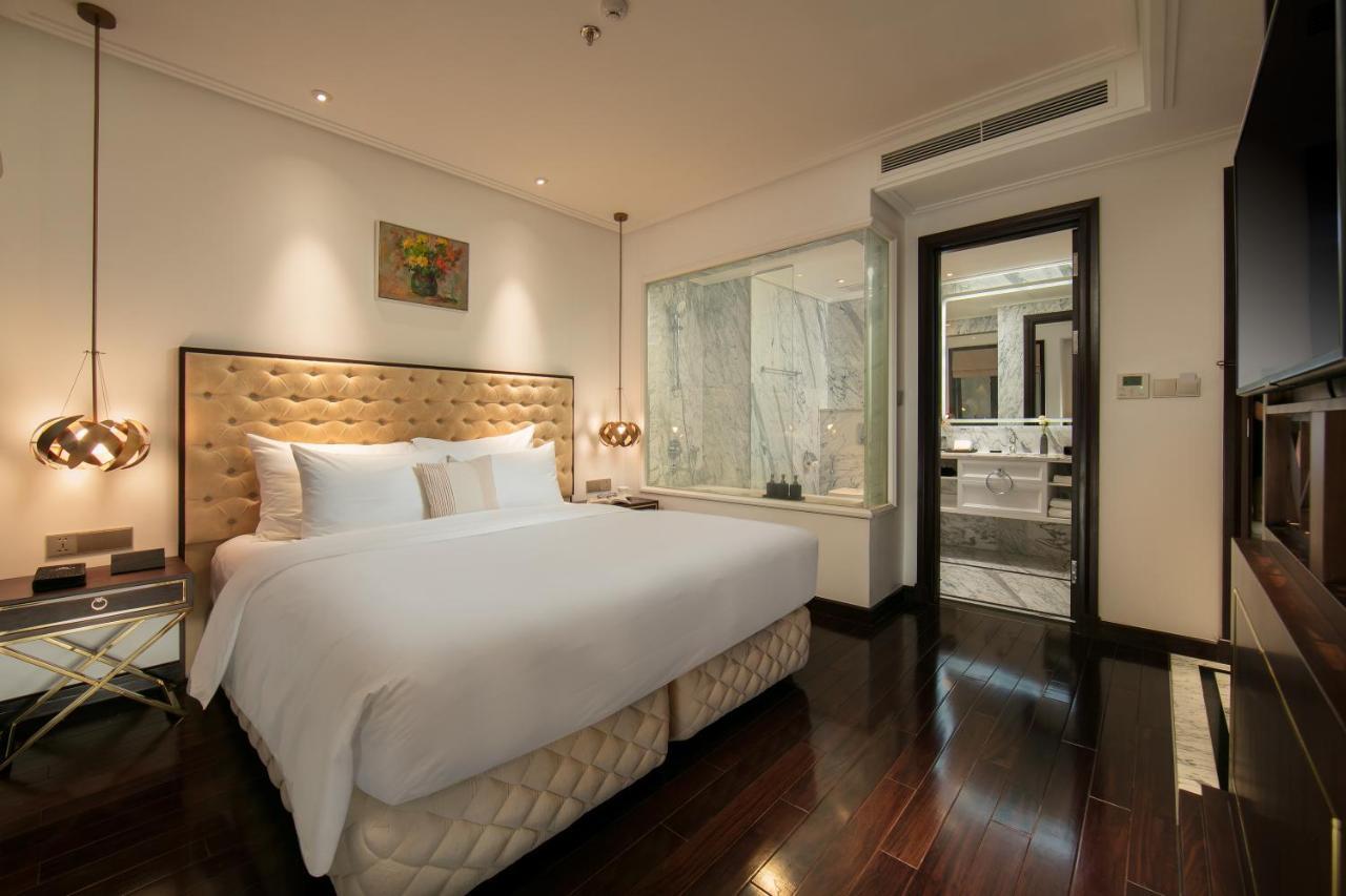Hotel Anatole